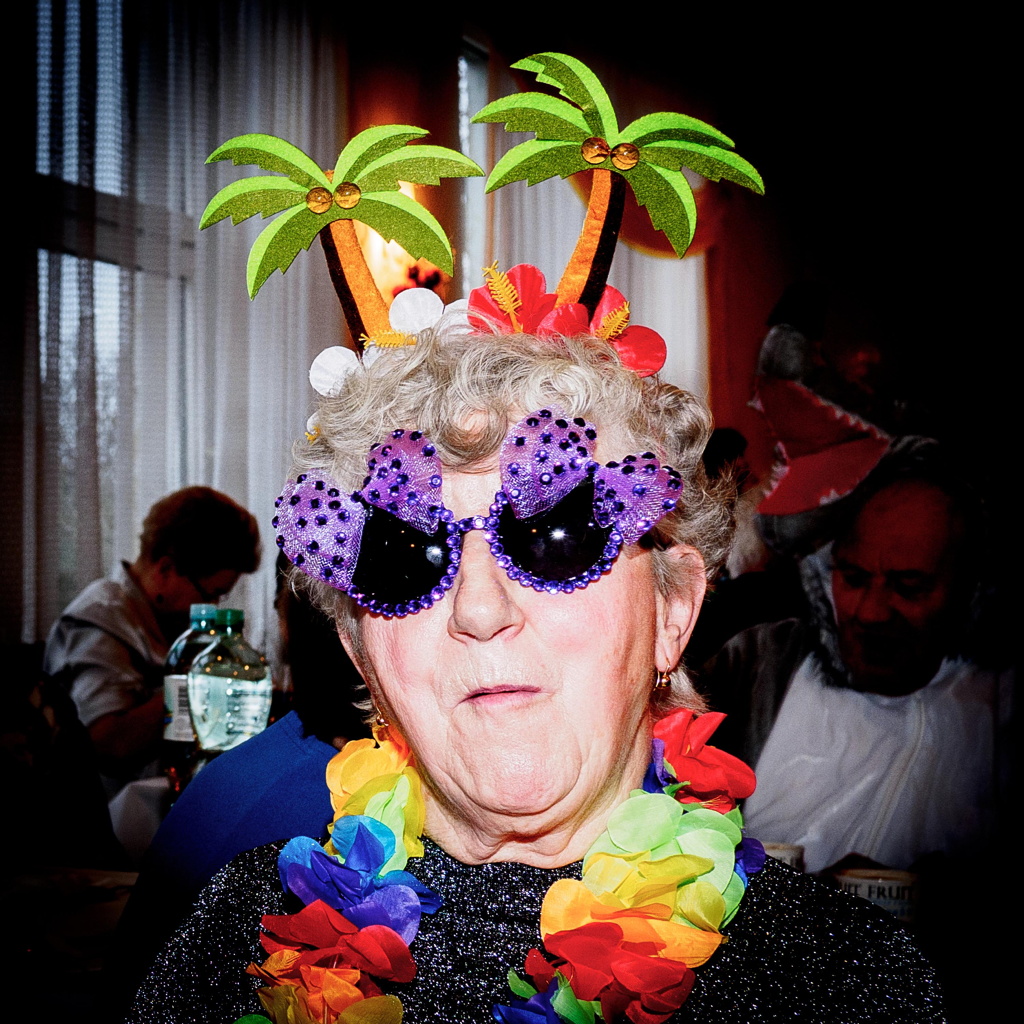 Party Time - kadr 1